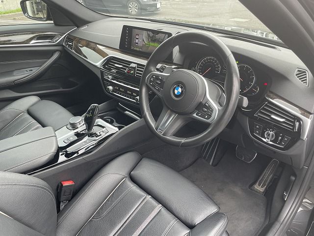 530I