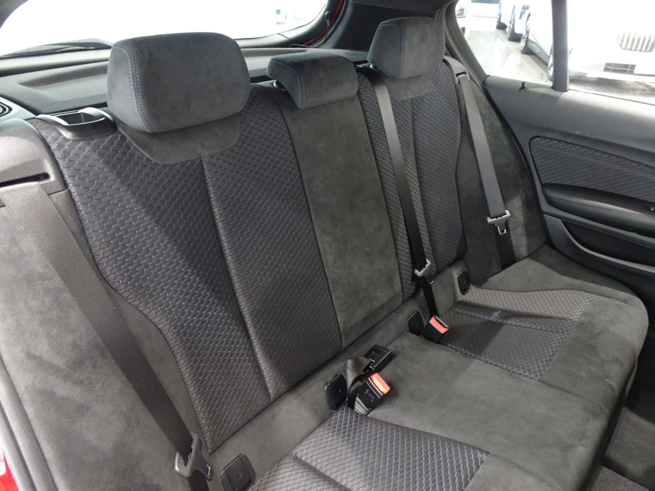118 5DOOR RHD