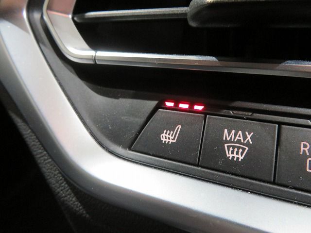 G20 320i Saloon RHD TU