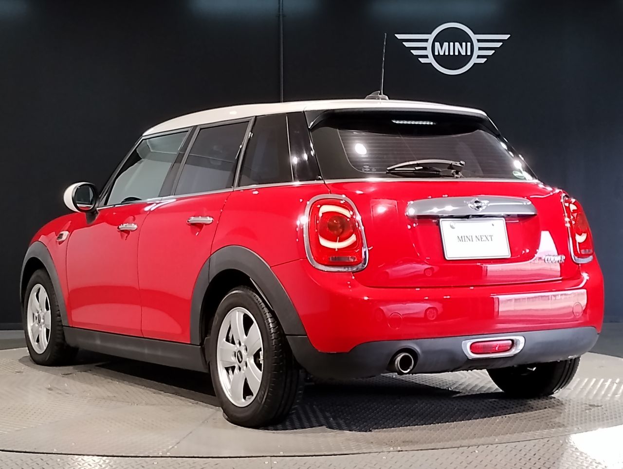 F55 COOPER