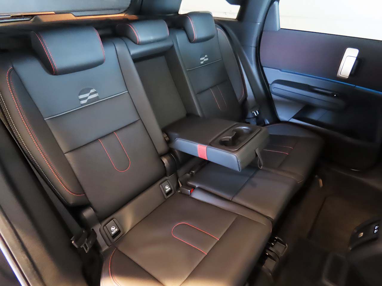 U25 MINI John Cooper Works Countryman ALL4
