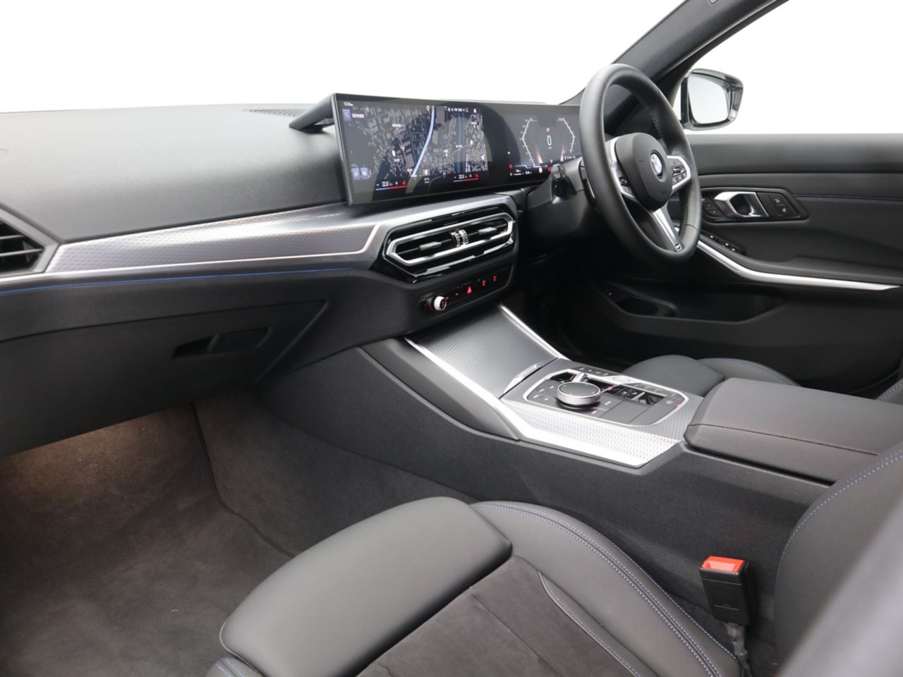 G21 320i Touring LCI RHD
