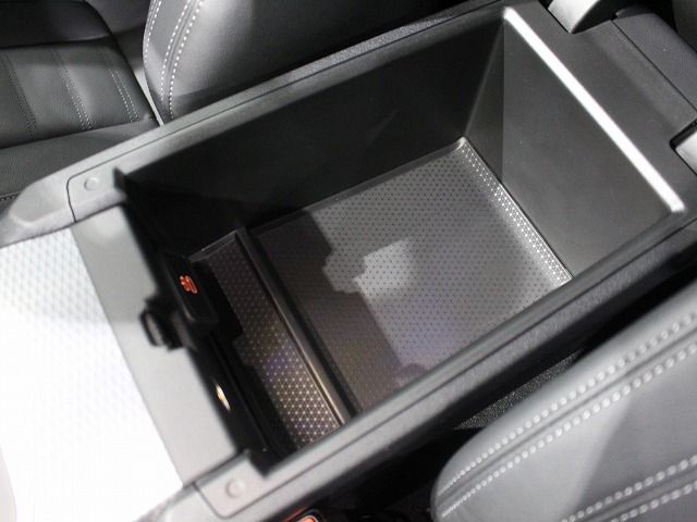 G26 420d xDrive Gran Coupe RHD