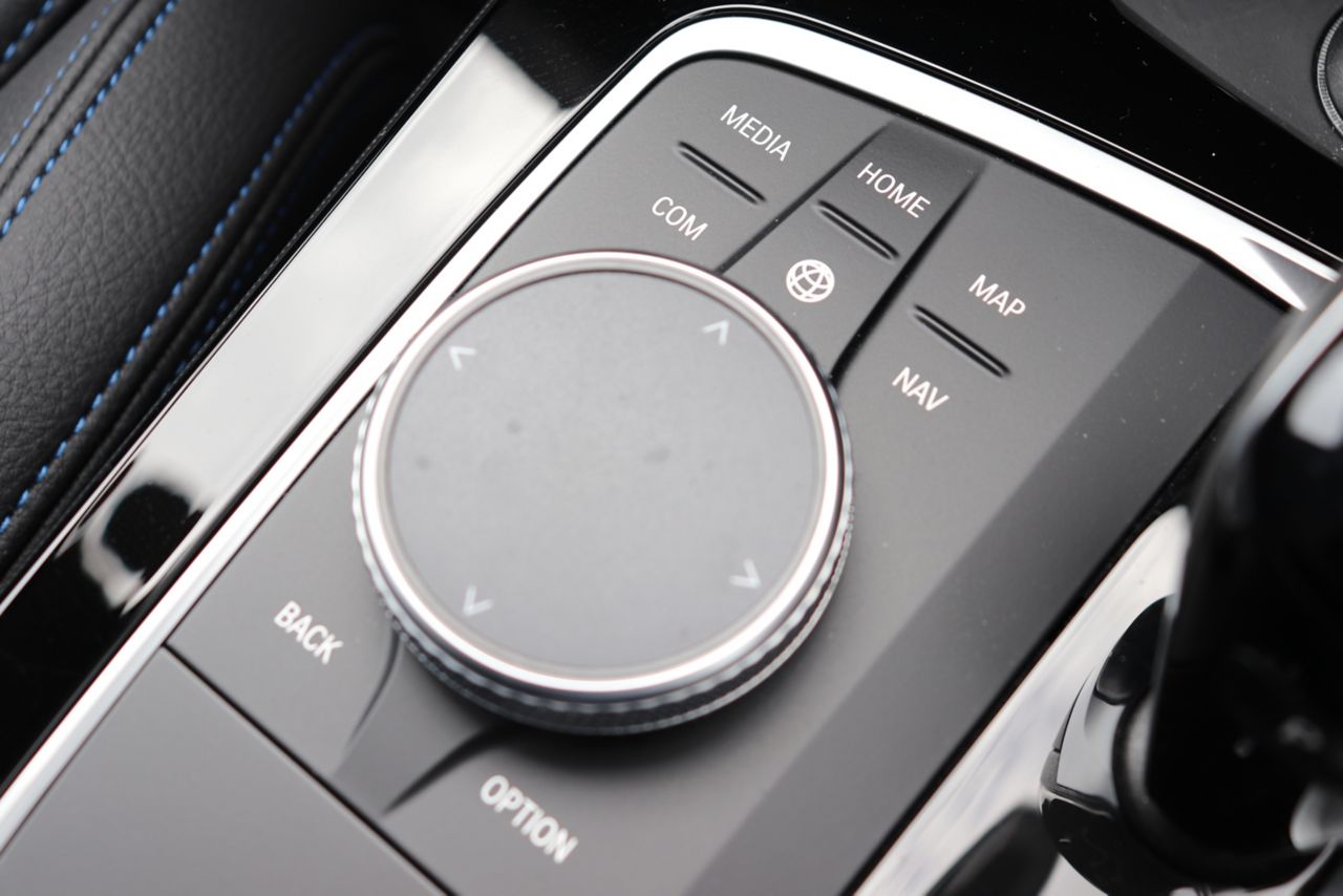 F40 118d Sports Hatch 5-door B47 2.0d