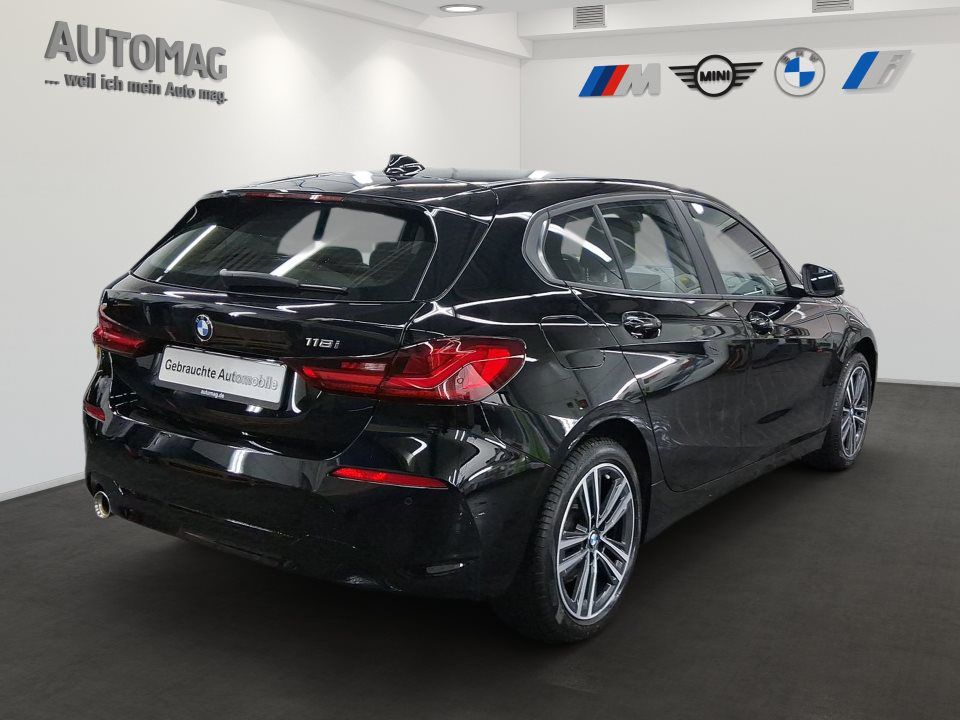 BMW 118