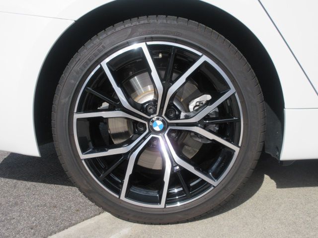 540i xDrive Touring RHD