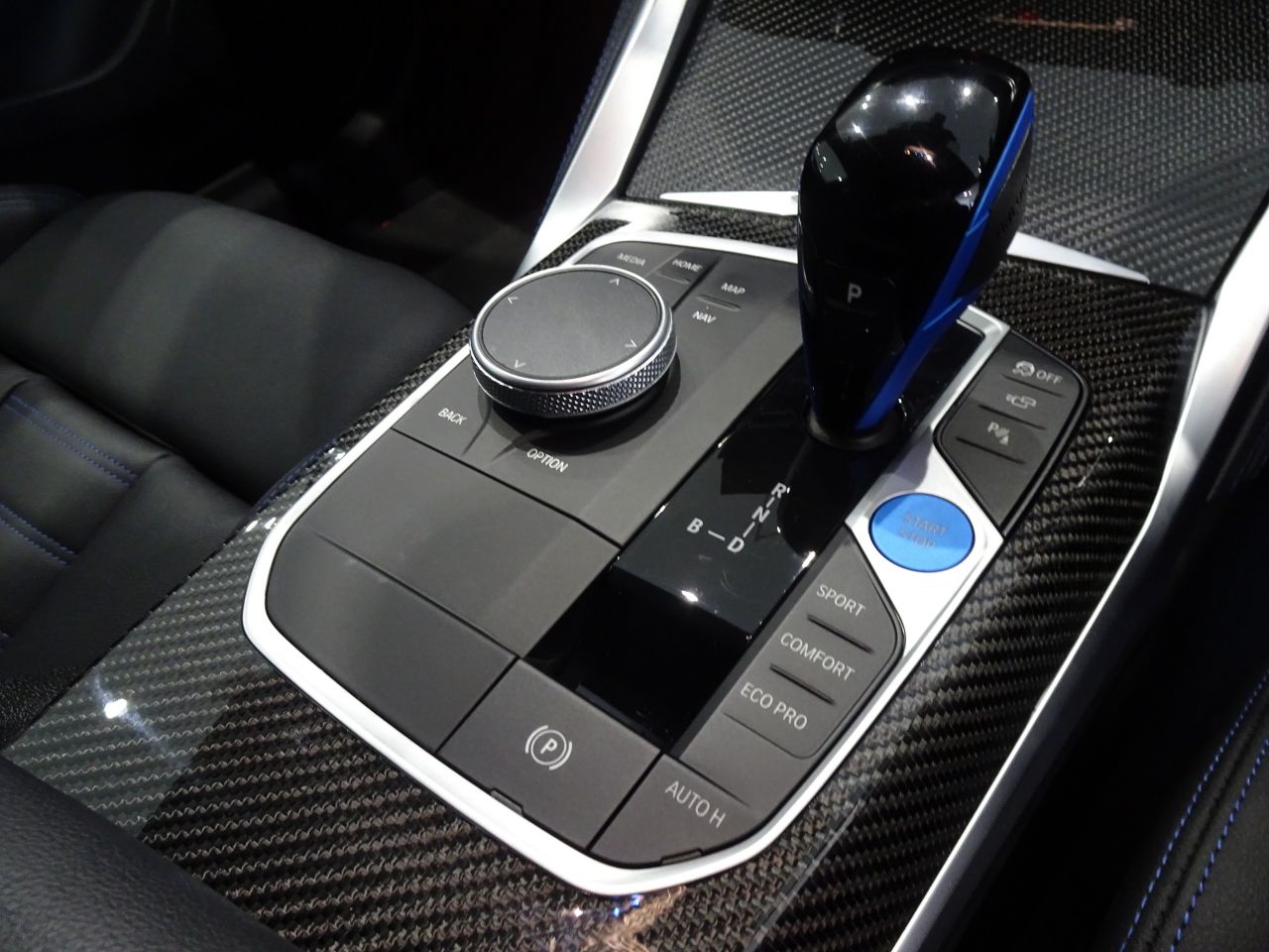 G26 i4 M50 RHD