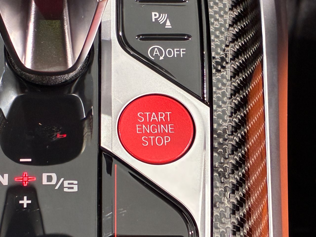 G** M* C********** * x***** T******