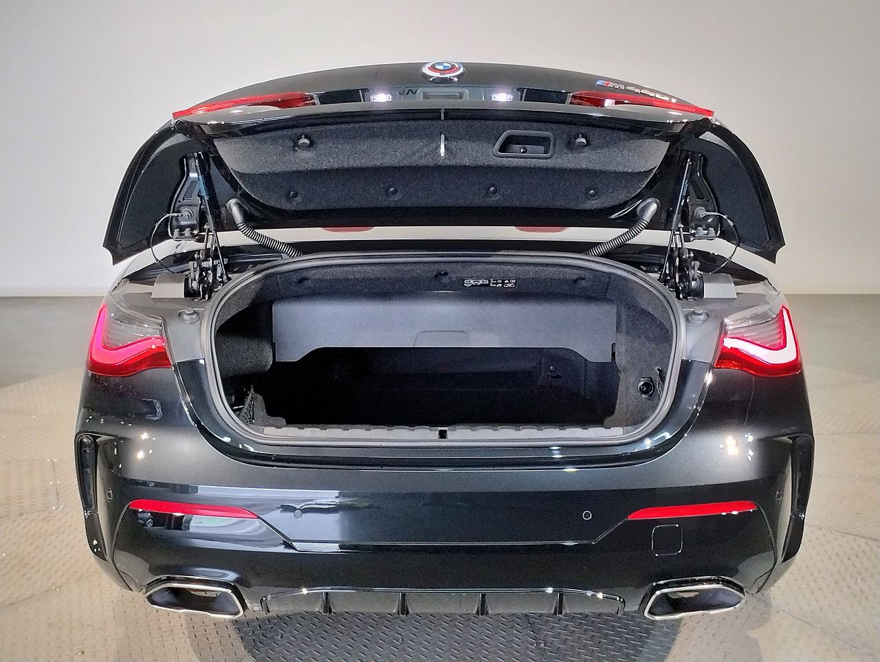 G23 M440i xDrive Convertible RHD