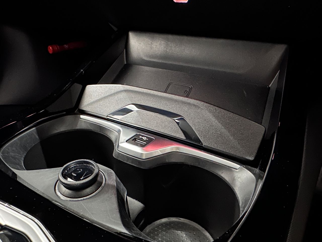 F40 118d Sports Hatch 5-door B47 2.0d