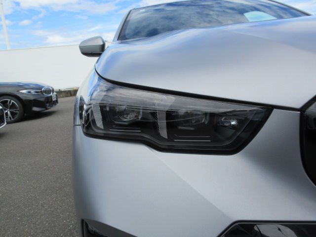 BMW i5 eDrive40 M Sport RHD