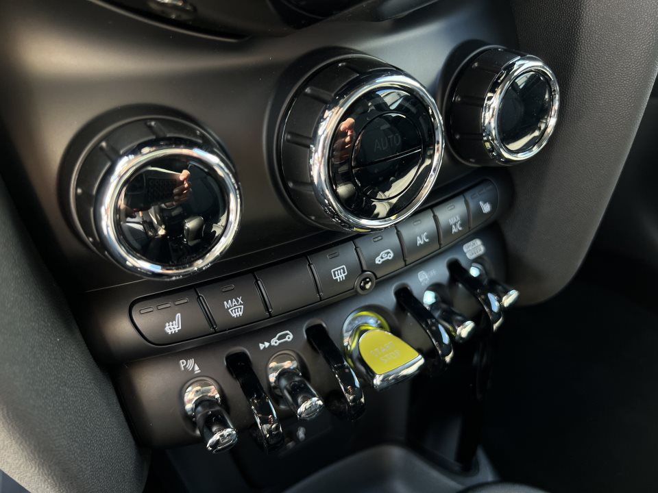 MINI Cooper SE