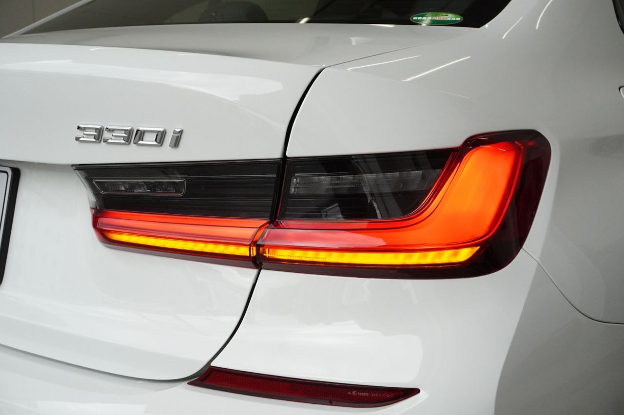 G20 330i Saloon RHD MX