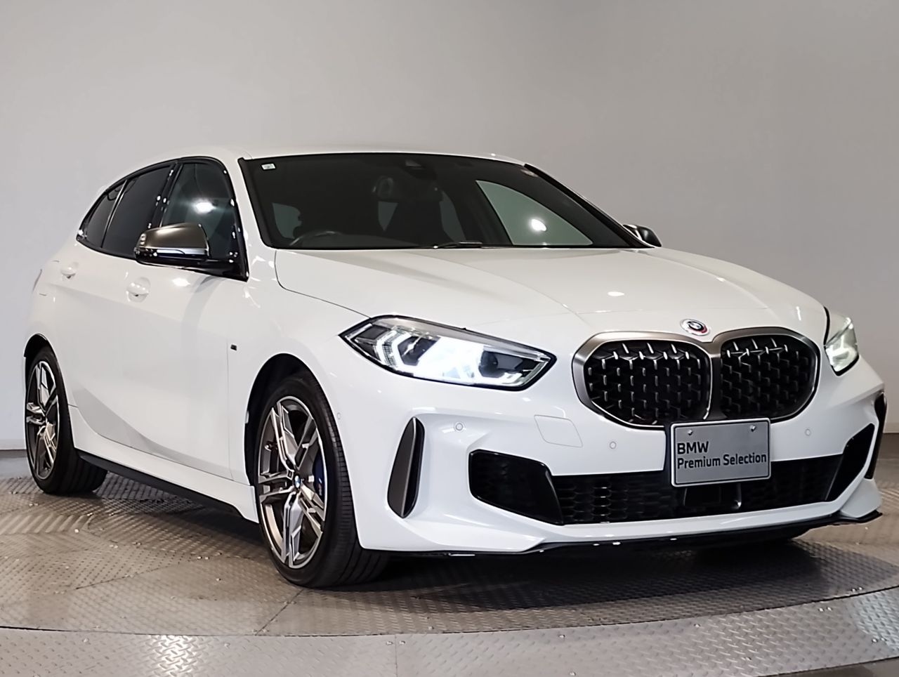 F40 M135i xDrive Sports Hatch 5-door B48 2.0i