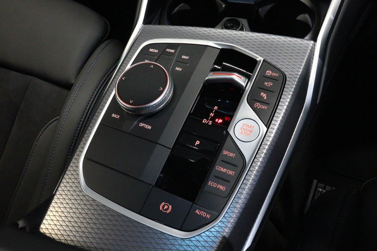 G21 320i Touring LCI RHD