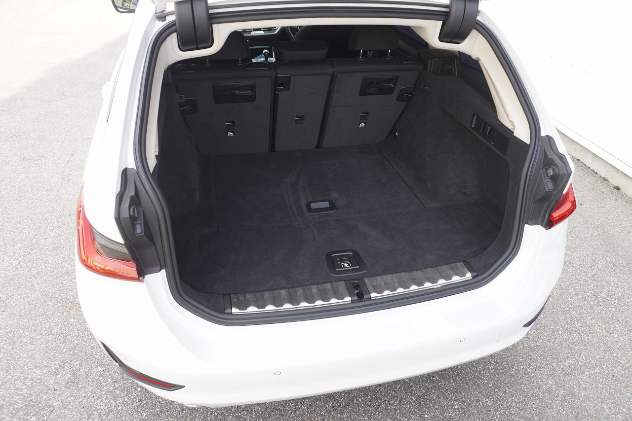 G21 320d xDrive Touring RHD