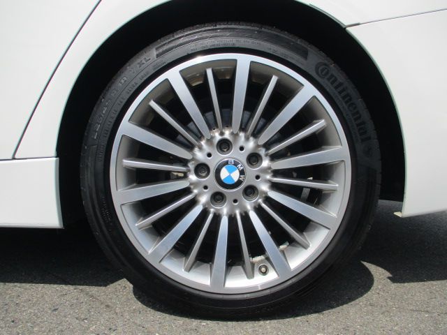 320I TOURING RHD