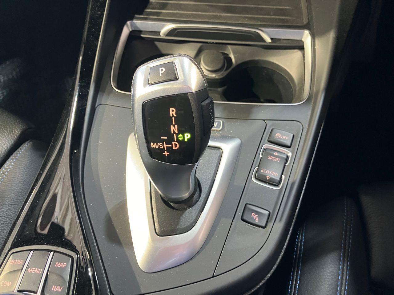 118 5DOOR RHD