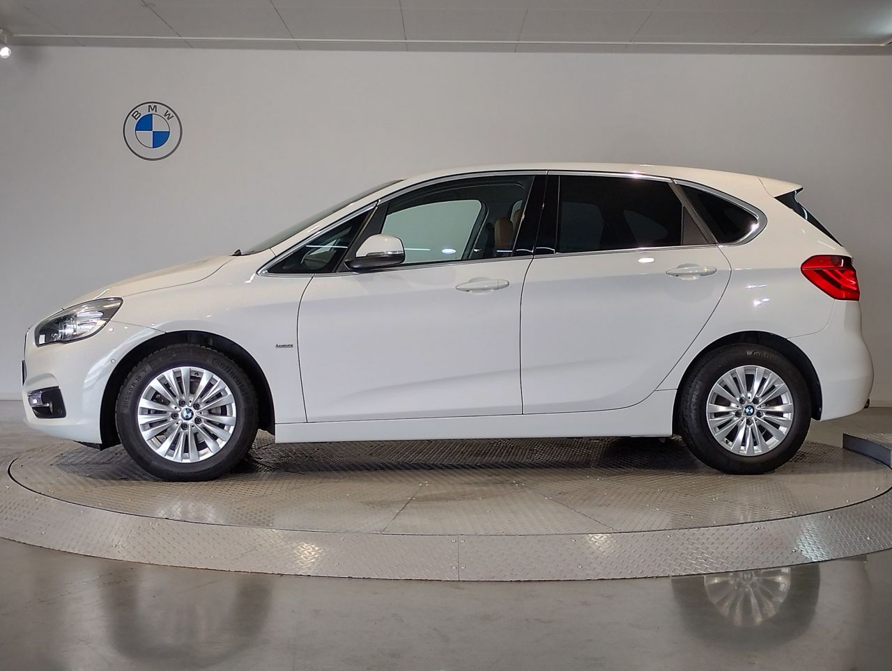218I ACTIVE TOURER RHD