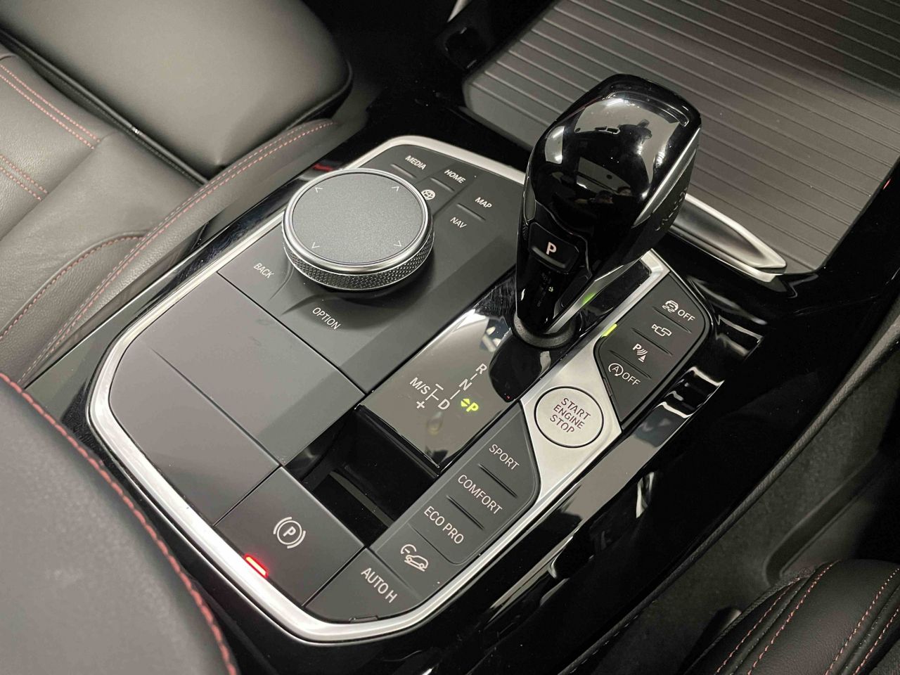 X4 xDrive20d RHD