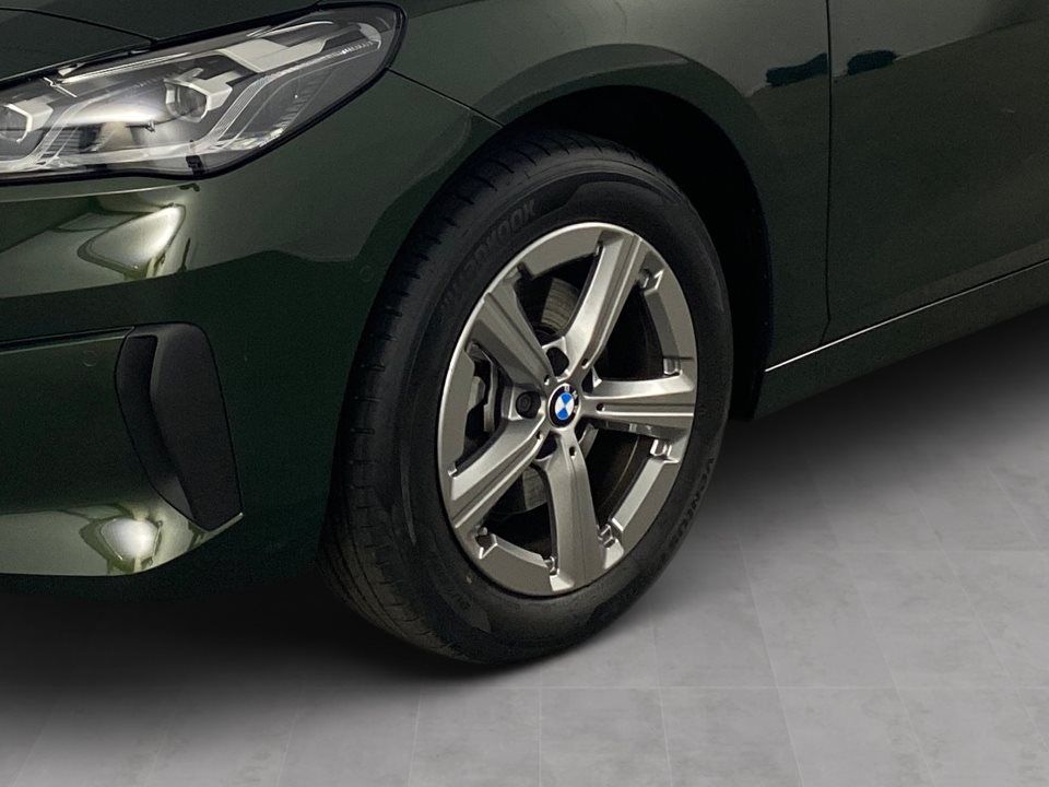 BMW 218