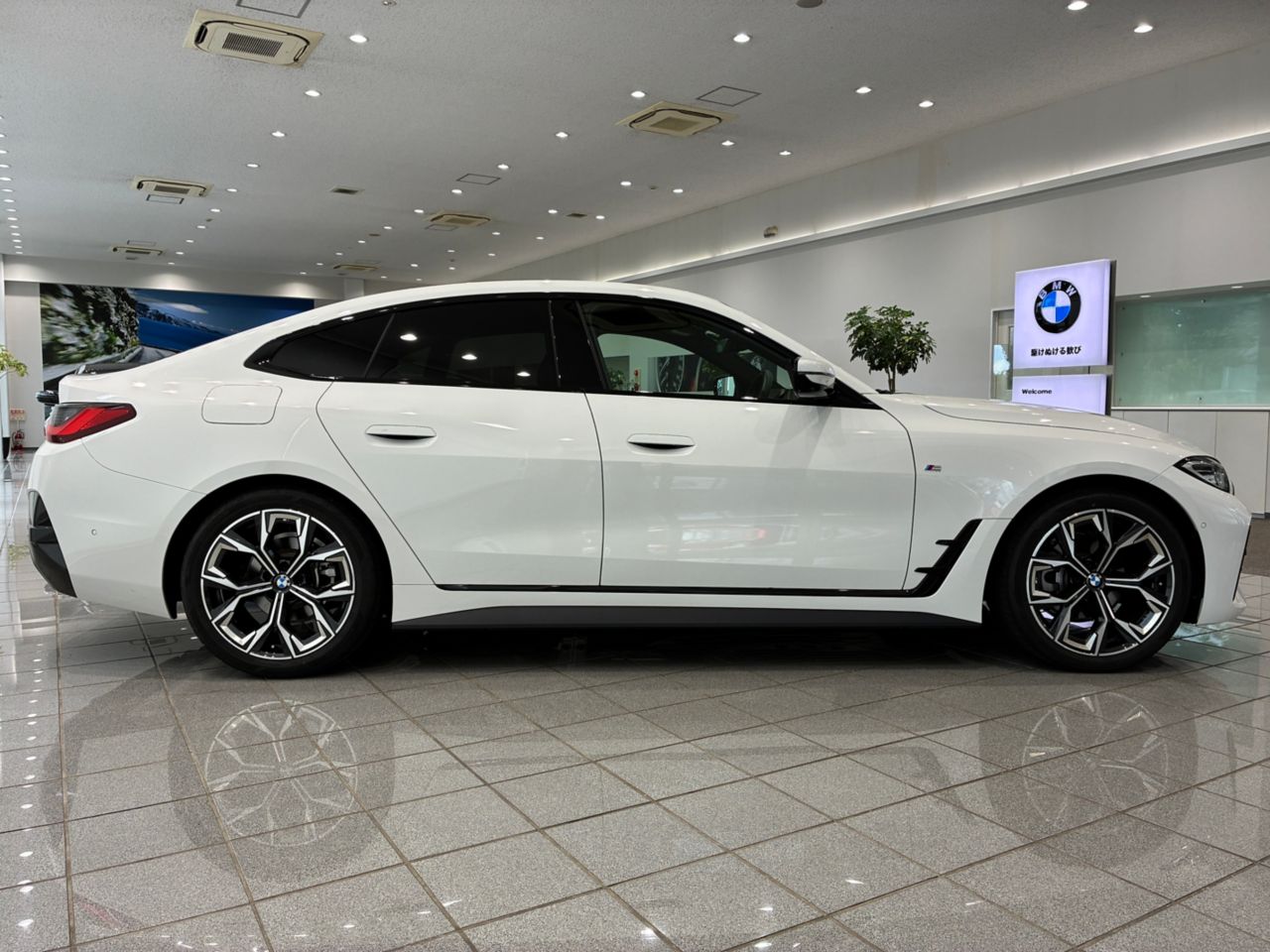420i Gran Coupé RHD