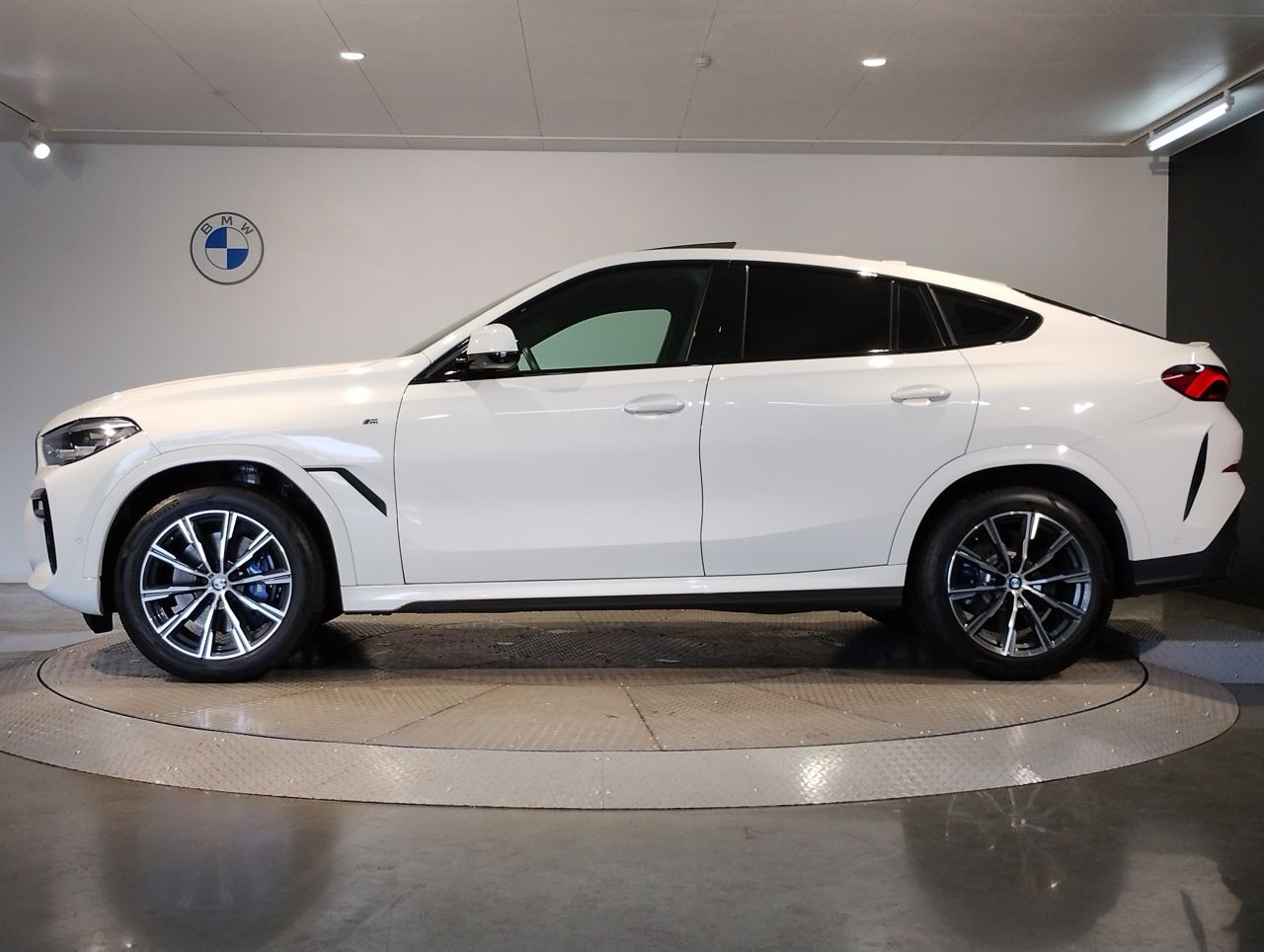 X6 xDrive30d RHD
