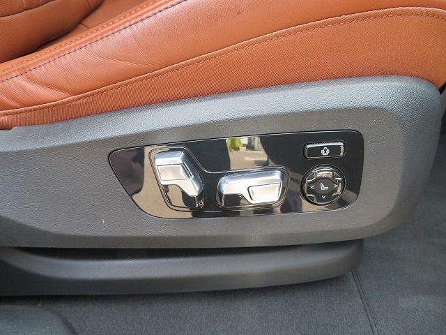 X6 xDrive30d M Sport RHD