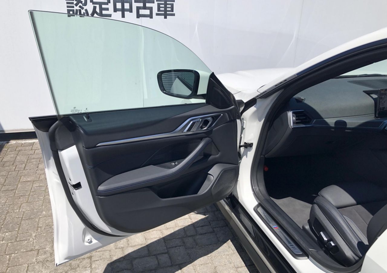 G26 i4 eDrive35 RHD