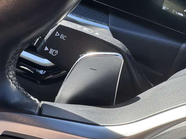 320d xDrive Berline RHD