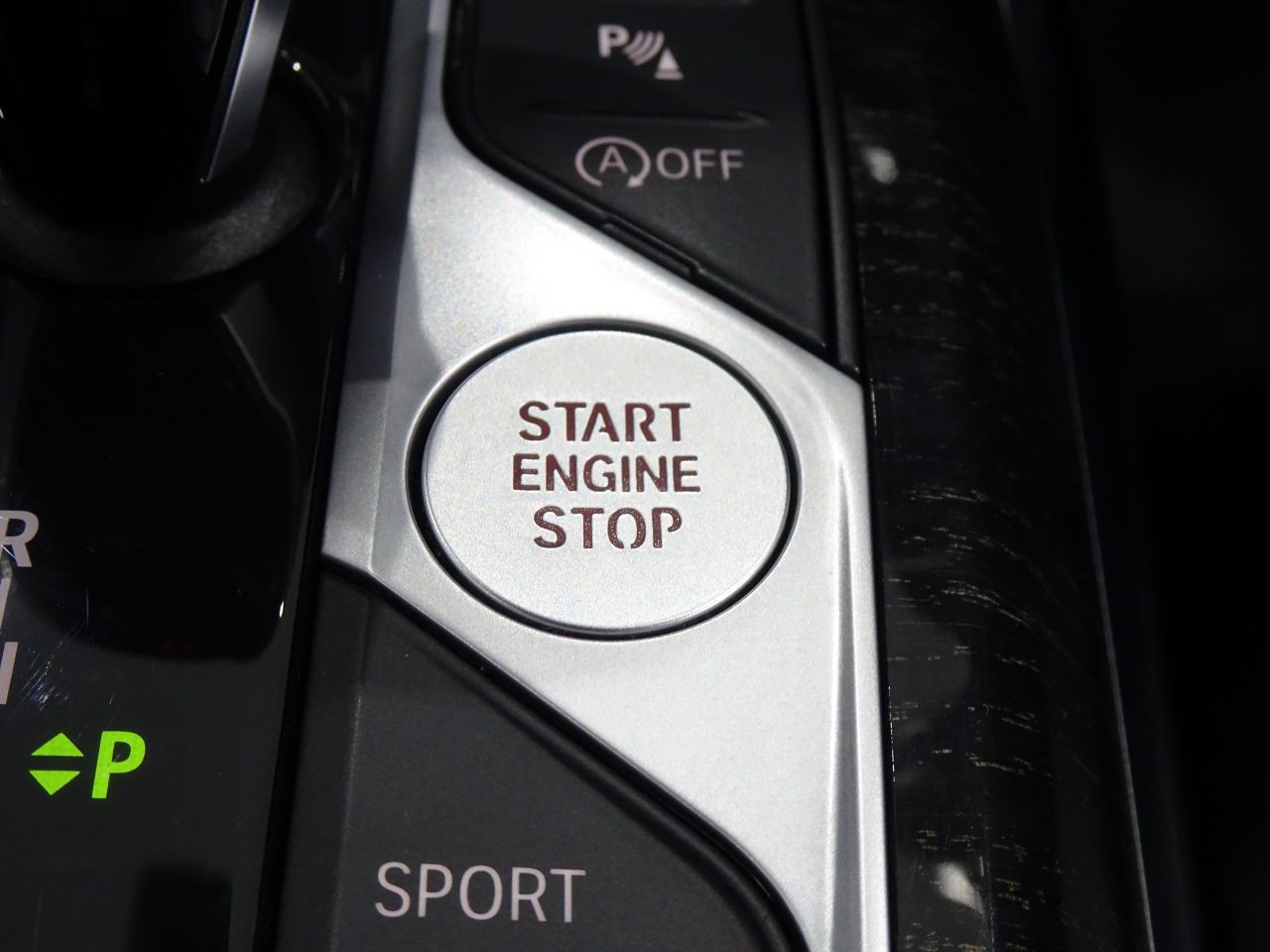 G21 320i RHD