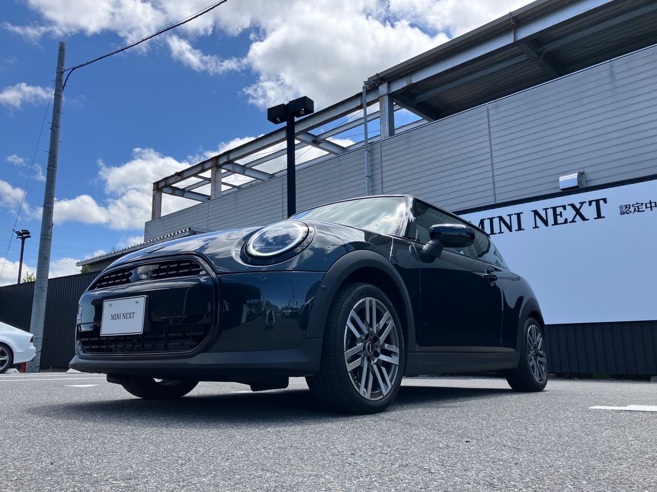 F66 MINI Cooper C 3Dr