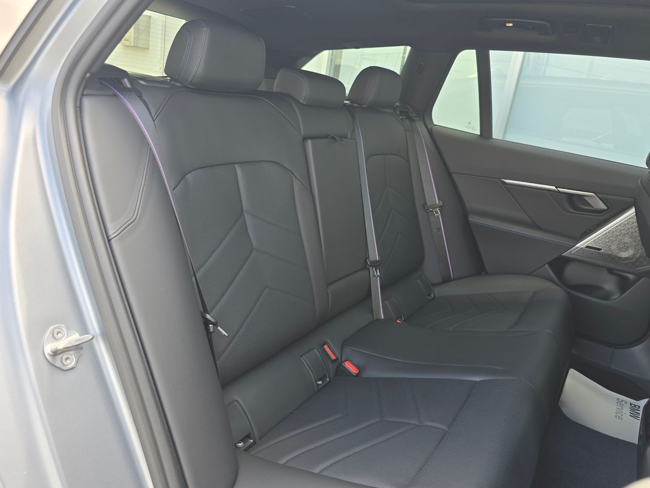 BMW i5 eDrive40 M Sport RHD