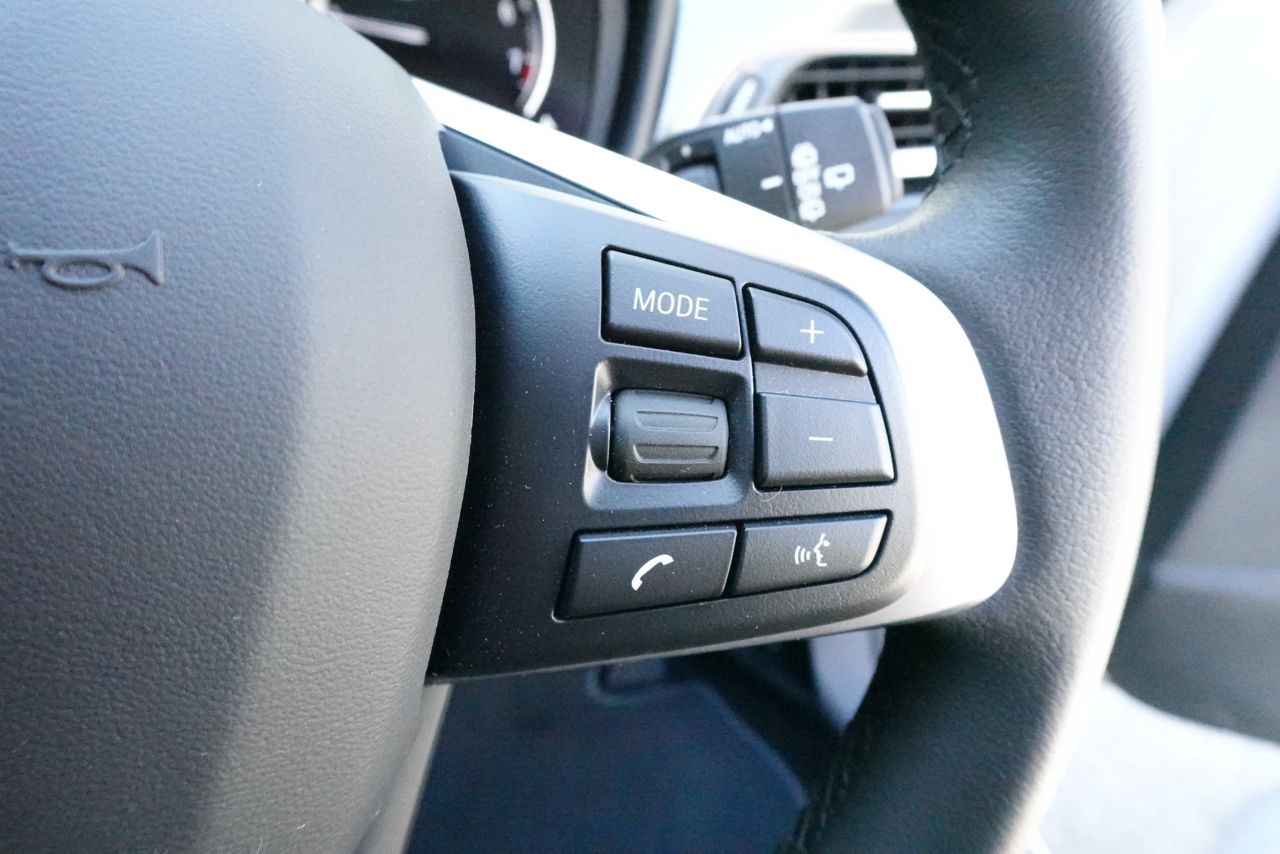 X1 sDrive18i RHD