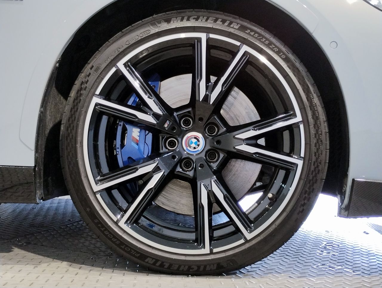 M240i xDrive Coupé RHD