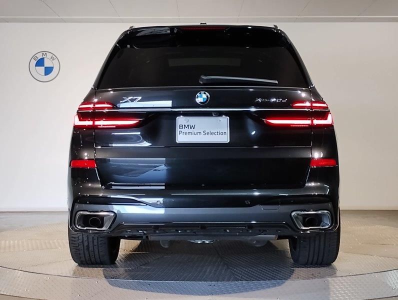 X7 xDrive40d RHD US