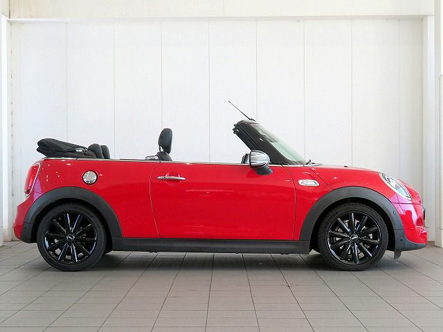 F57 MINI Cooper S Convertible LCI