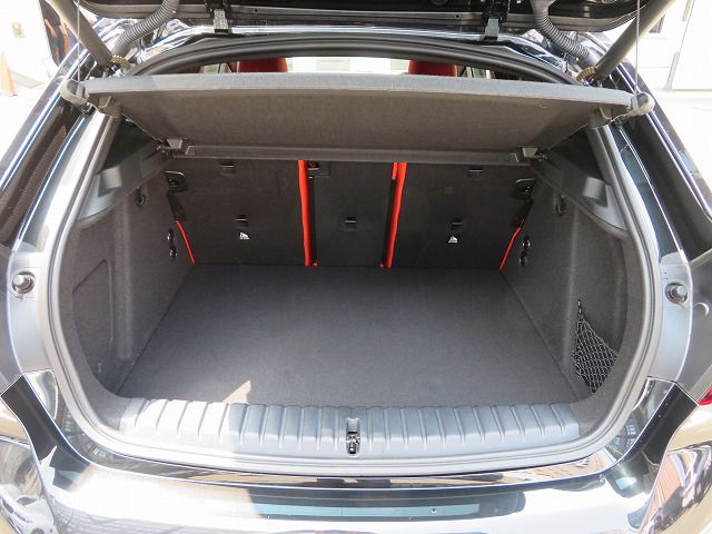 F40 118d Sports Hatch 5-door B47 2.0d