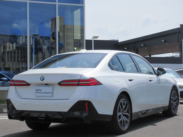 520i Sedan RHD