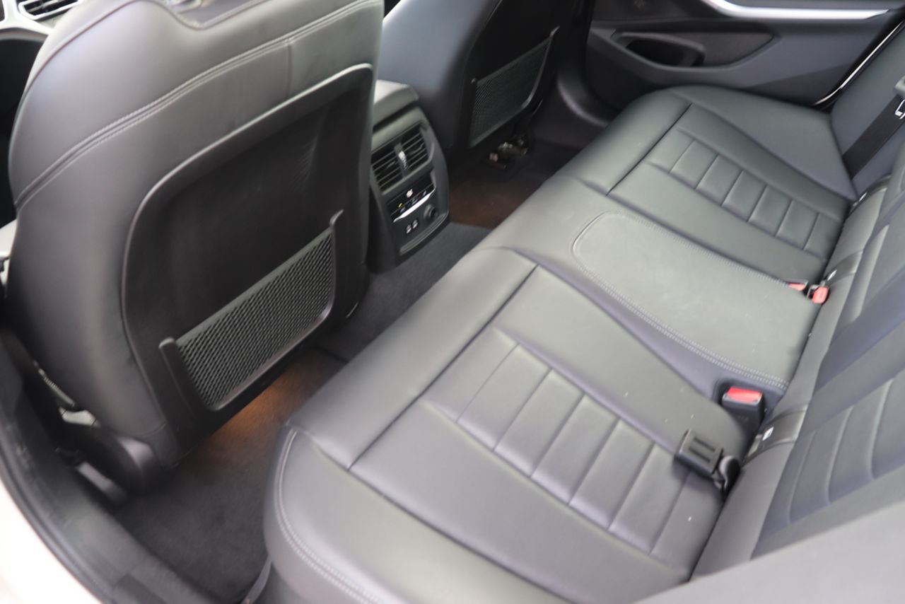 G20 320i Saloon RHD MX