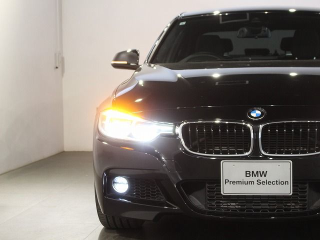 318I SEDAN RHD