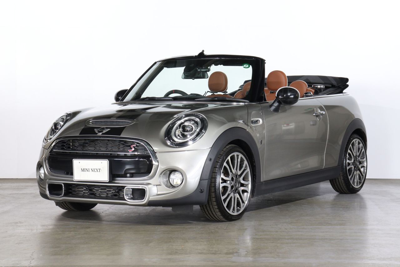 THE NEW MINI COOPER S CONVERTIBLE.