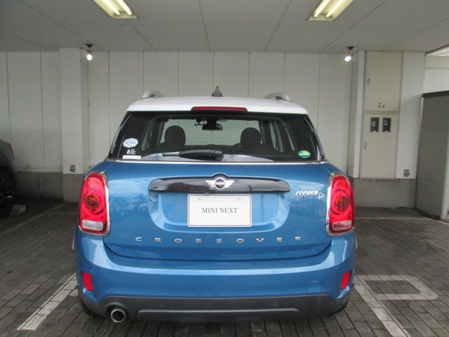 MINI CROSSOVER COOPER D