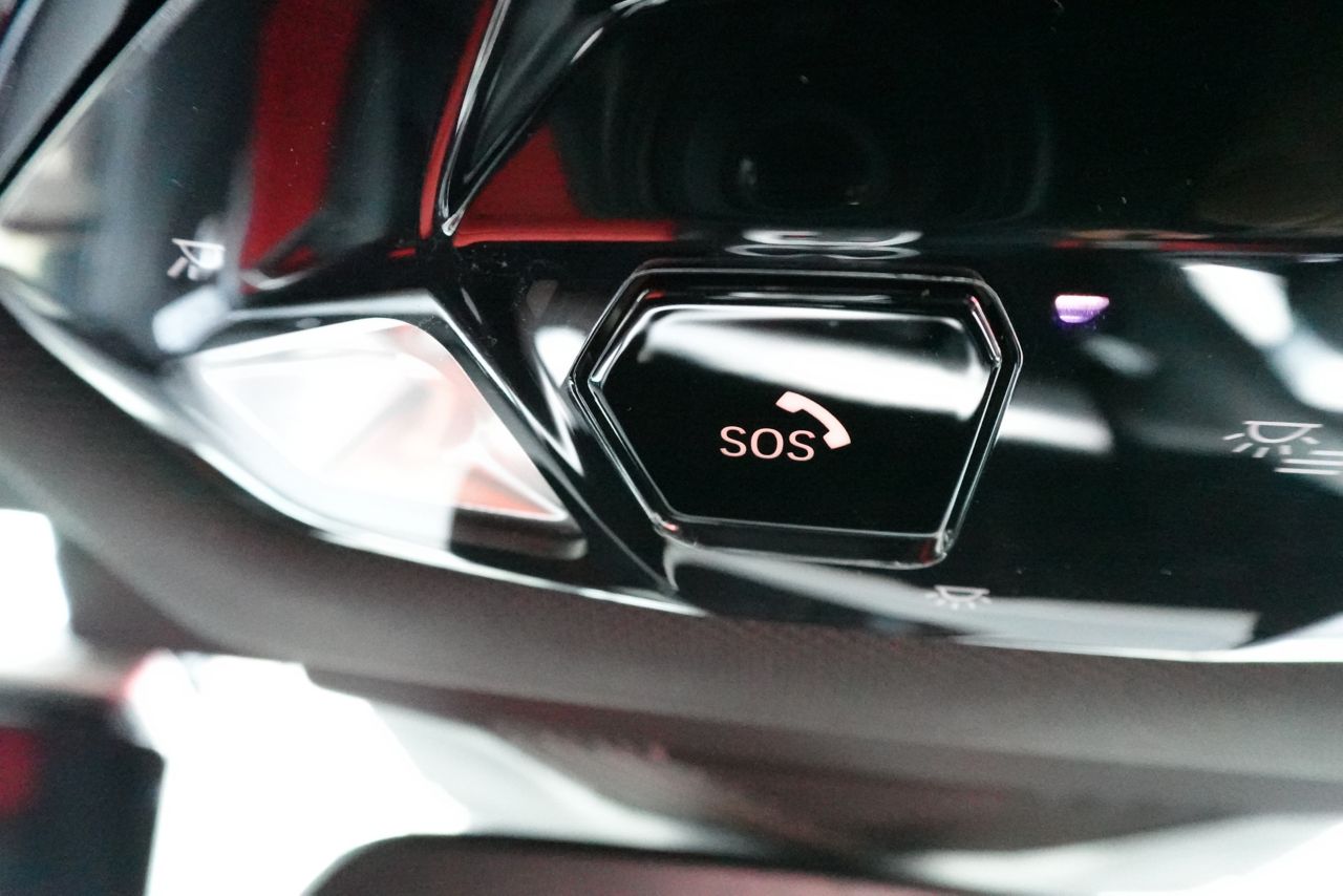 X2 M35i xDrive RHD