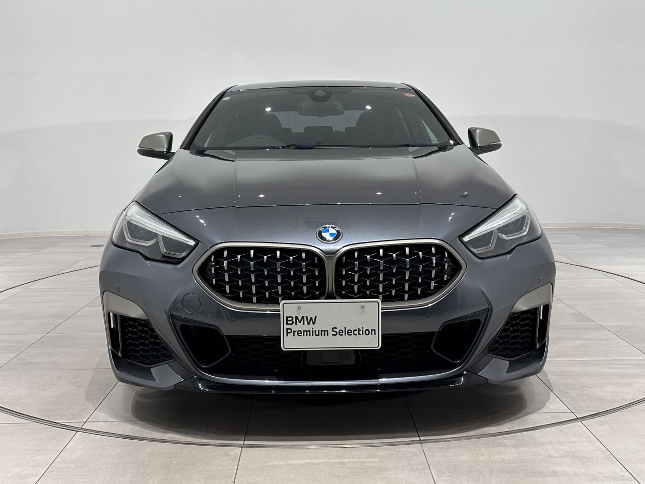 F4* **35i xDrive **** ***** B48 2.0i
