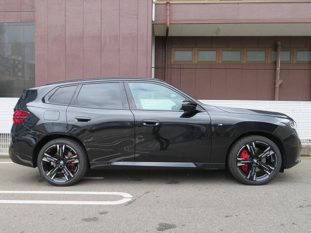 X3 M50 US