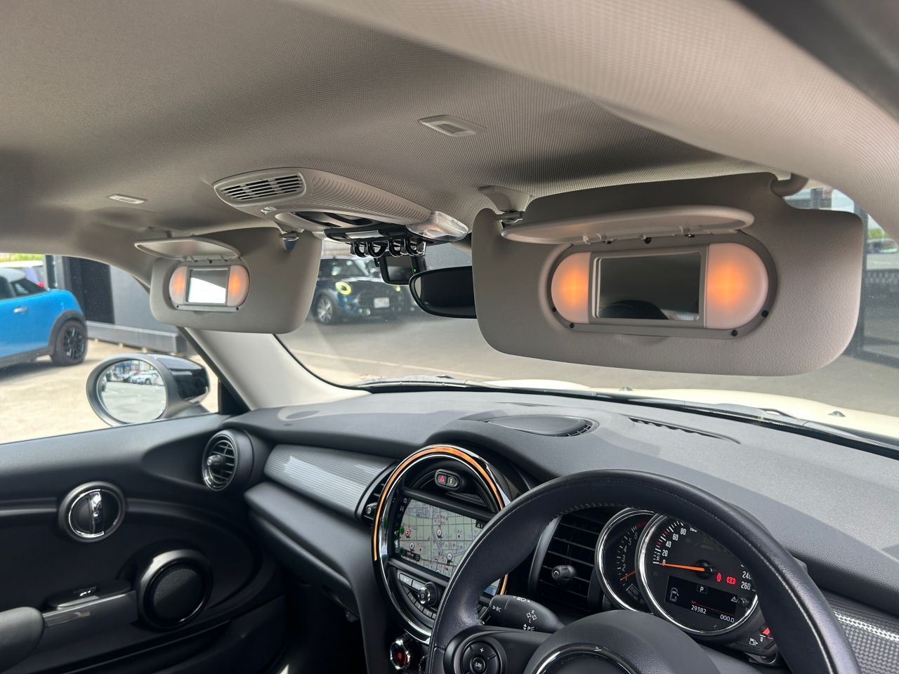 F56 MINI Cooper 3-Door Hatch LCI