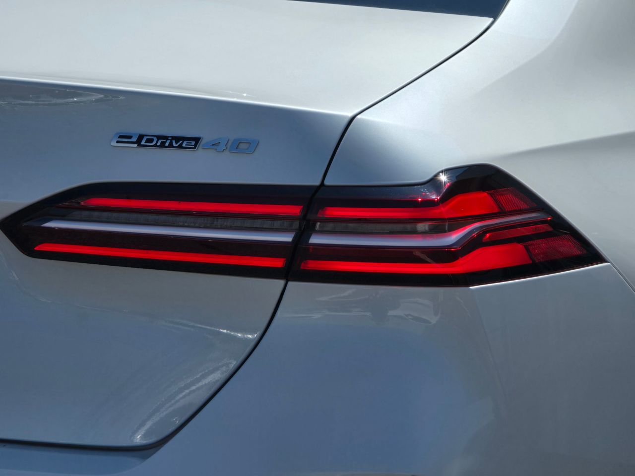 BMW i5 eDrive40 Sedan RHD
