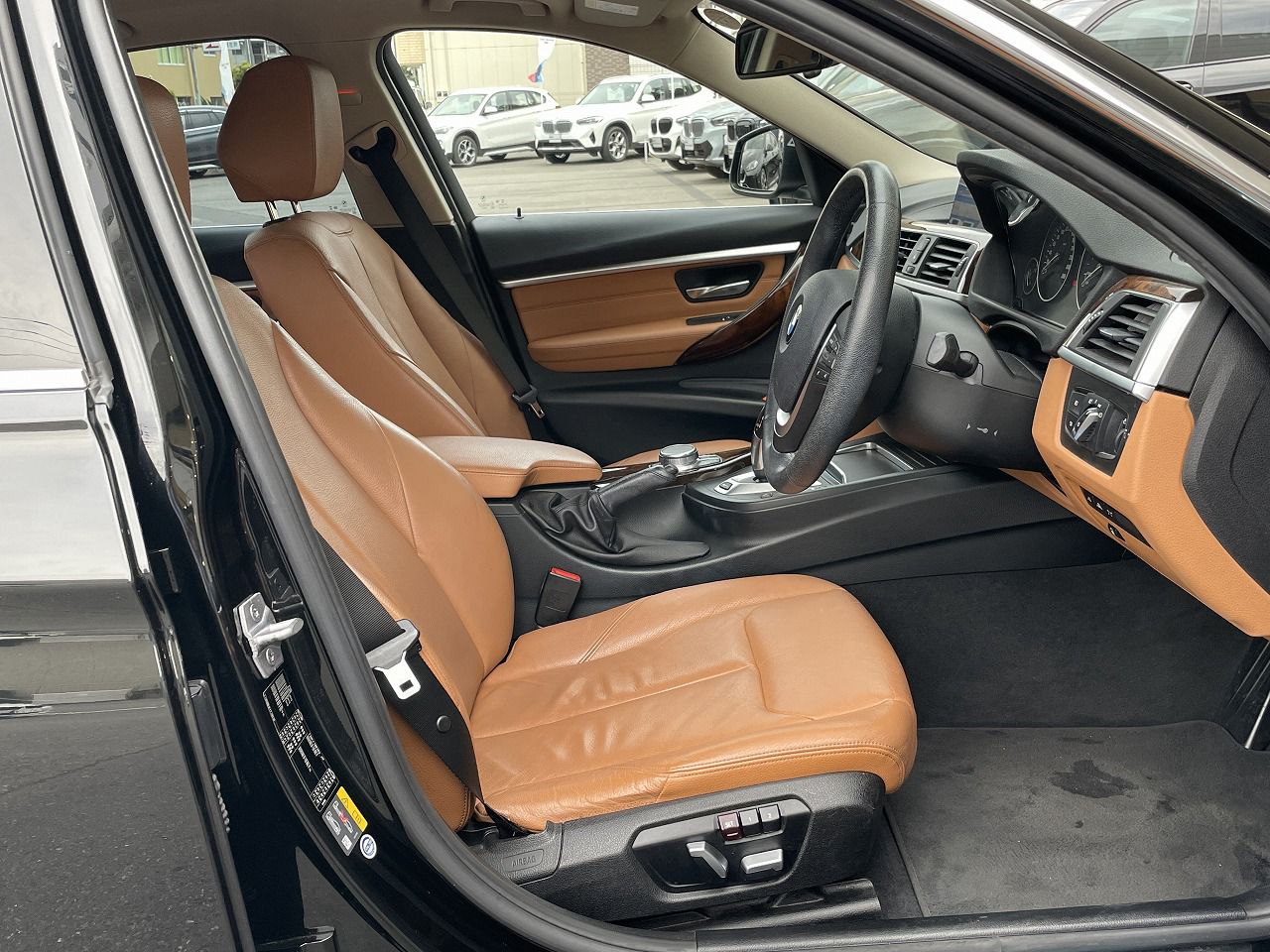 330E IPERFORMANCE SEDAN RHD