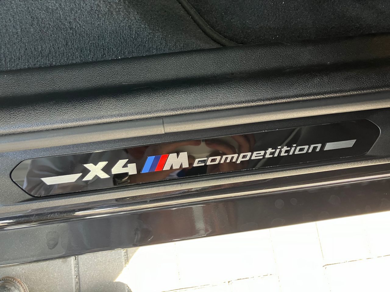 F98 X4 M RHD LCI
